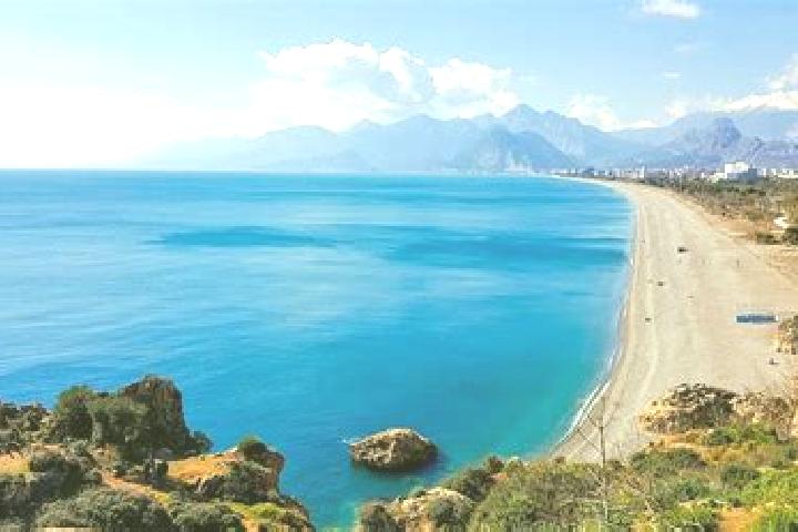 Ella, 37 — Escort in Konyaalti, Turkey