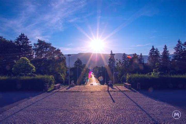 Ella, 37 — Escort in Nemile, Czech Republic