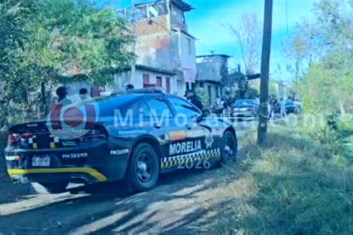 Ella, 37 — Escort in San Juanito Itzicuaro, Mexico