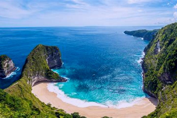 Ella, 37 — Escort in Tokojaeng, Indonesia