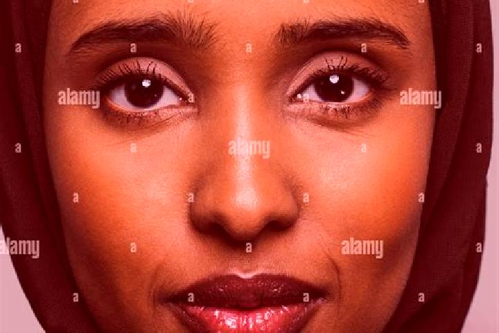 Ella, 38, a auburn brown-eyed middle eastern companion based in Radomsko. Offering 69, Fetish, A-Level, Prostate Massage. Available for incall and outcall, d...