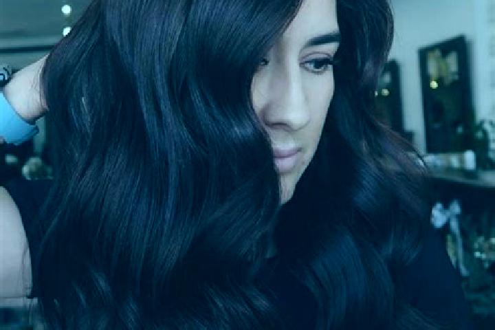 Ella, 38, a auburn dark-eyed middle eastern companion based in Sentosa. Offering Couples, Girlfriend Experience, Striptease. Available for incall and outcall...