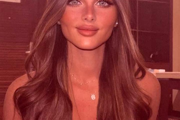 Ella, 38, a brunette dark-eyed caribbean companion based in Temryuk. Offering GFE, Party Girl, Prostate Massage, 69, Duos. Available for incall and outcall, ...