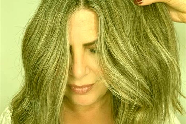 Ella, 38, a dark blonde grey-eyed caribbean companion based in Dolno Srpci. Offering Deep French Kissing, Party Girl, Overnight, Roleplay, CIM. Available for...