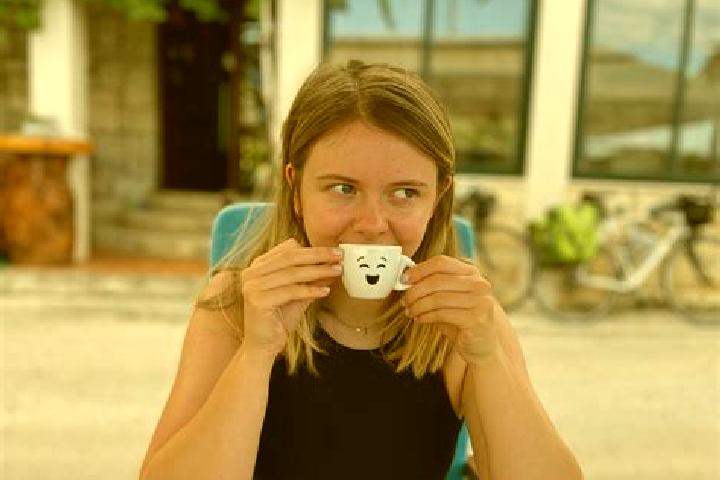 Ella, 38 — Escort in Banaz, Turkey