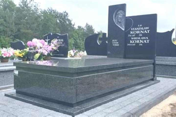 Ella, 38 — Escort in Brzoza Stadnicka, Poland