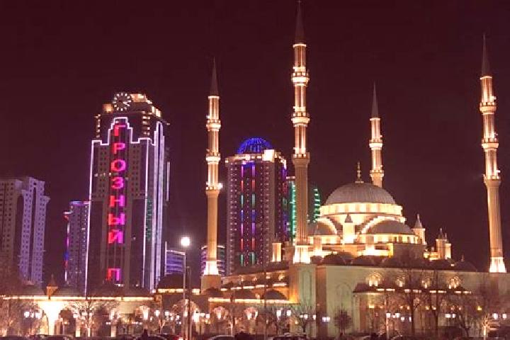 Ella, 38 — Escort in Katyr-Yurt, Russia