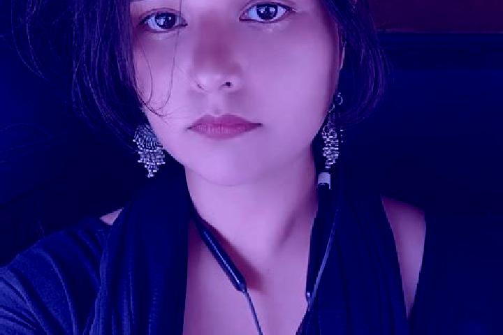 Ella, 38 — Escort in Longowal, India