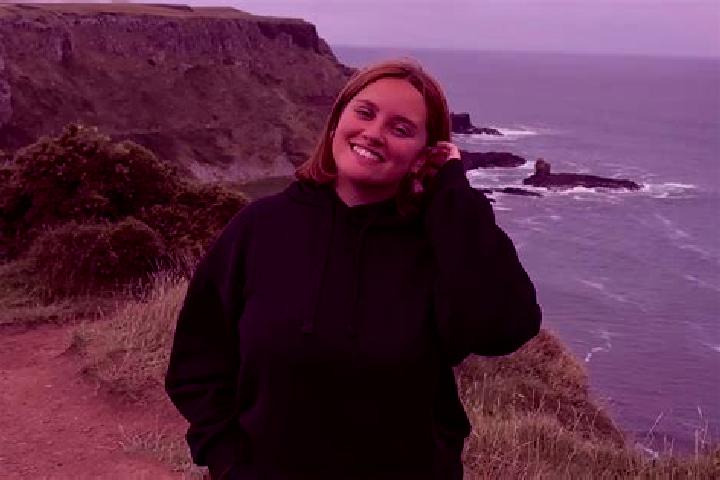 Ella, 38 — Escort in Loughlinstown, Ireland