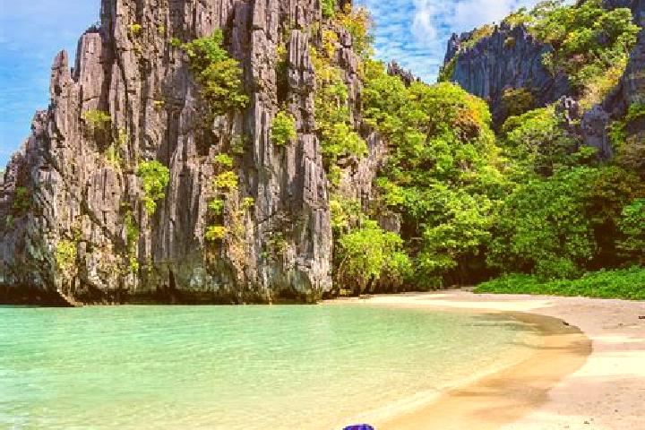Ella, 38 — Escort in Marsada, Philippines