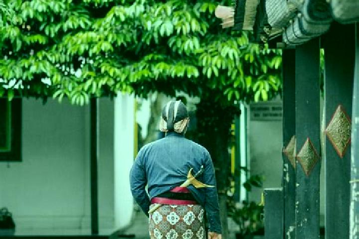 Ella, 38 — Escort in Sendang, Indonesia