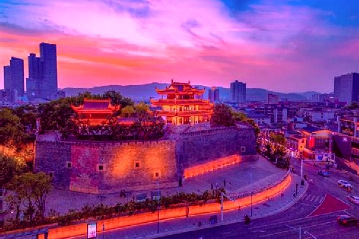Ella, 38 — Escort in Tianxin, China