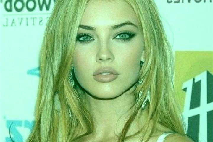 Ella, 39, a blonde hazel-eyed mediterranean companion based in Ubstadt-Weiher. Offering OWO, Fetish, Deep French Kissing, Dinner Date. Available for incall a...