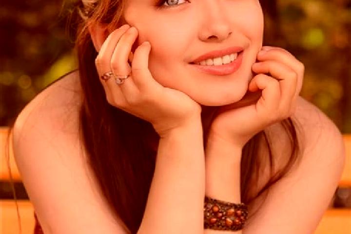 Ella, 39, a chestnut blue-eyed asian companion based in Banjar Belumbang Tengah. Offering Overnight, Fetish. Available for incall and outcall, overnight book...