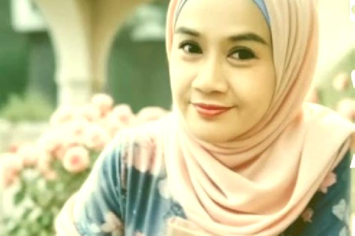 Ella, 39 — Escort in Bukan, Iran