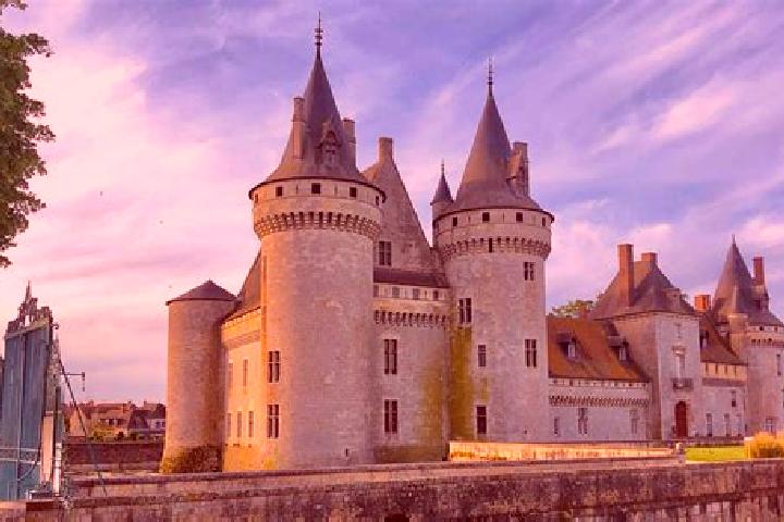 Ella, 39 — Escort in Chalonnes-sur-Loire, France