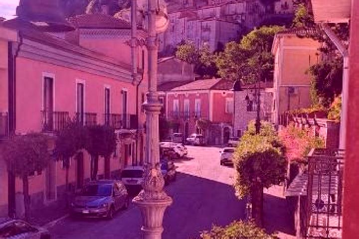 Ella, 39 — Escort in Colliano, Italy