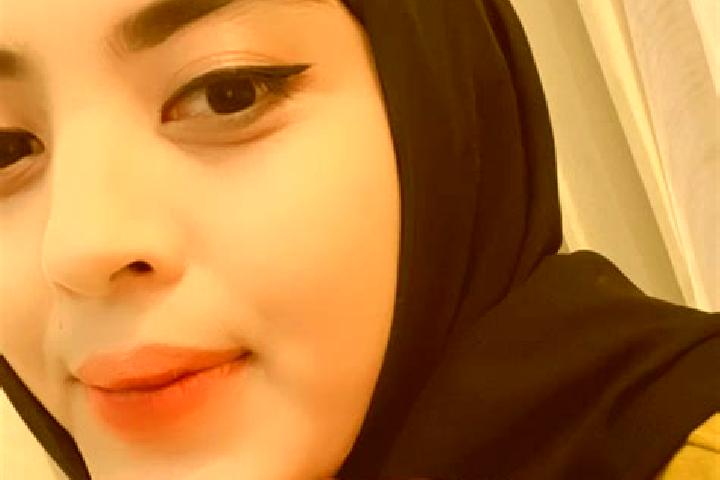 Ella, 39 — Escort in Ipuh, Indonesia