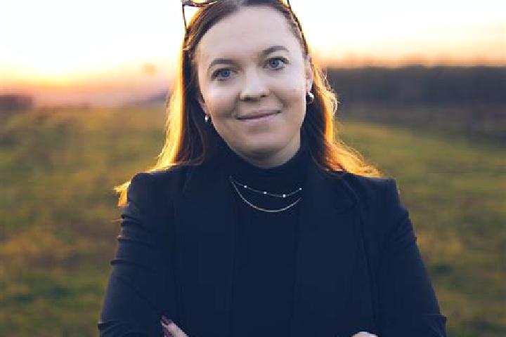Ella, 39 — Escort in Lajoskomarom, Hungary
