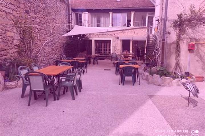 Ella, 39 — Escort in Livre-sur-Changeon, France