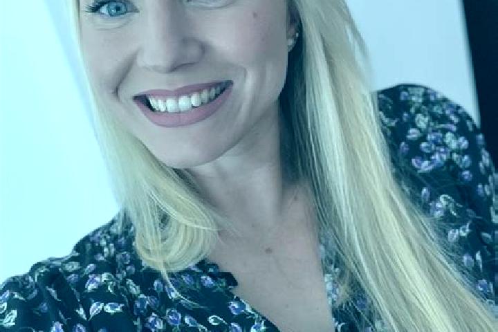 Ella, 39 — Escort in Millington, United Kingdom