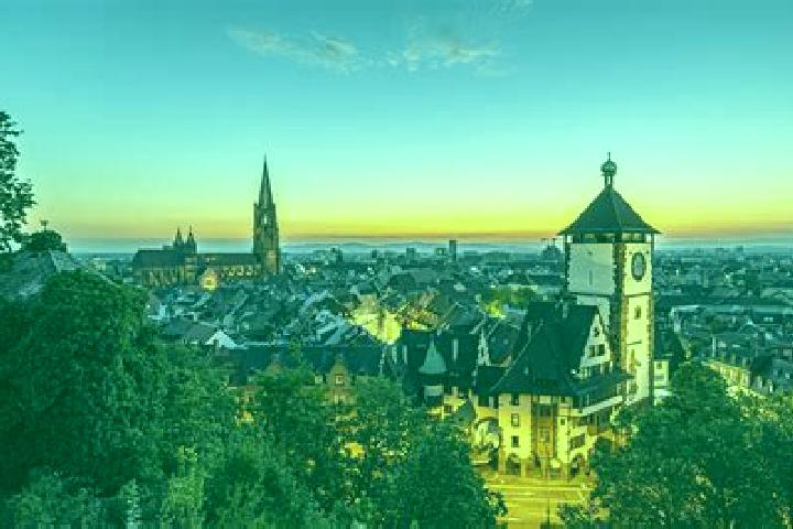 Ella, 39 — Escort in Oberweiler im Tal, Germany