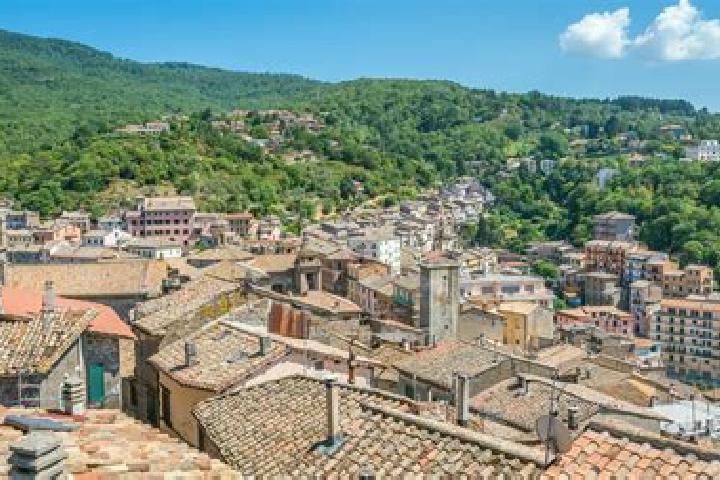 Ella, 39 — Escort in Soriano nel Cimino, Italy