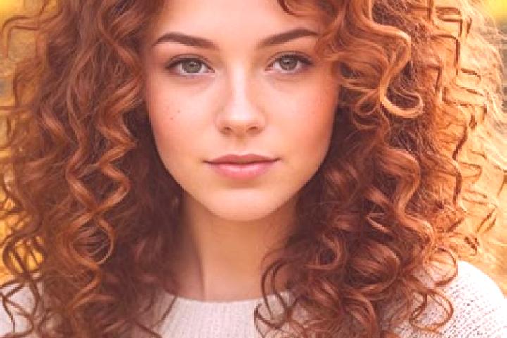 Ellie, 20, a auburn grey-eyed slavic companion based in Orasa. Offering GFE, Dinner Date, Party Girl, Couples. Available for incall and outcall, overnight bo...