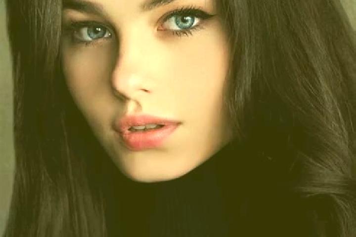 Ellie, 20, a brunette grey-eyed slavic companion based in Akalgarh. Offering Roleplay, Overnight, Massage, Couples. Available for incall and outcall, overnig...