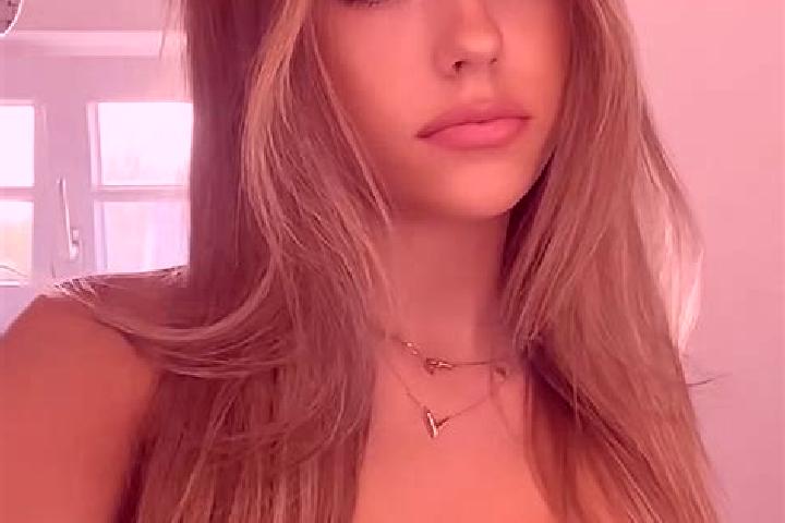 Ellie, 20, a dark blonde brown-eyed slavic companion based in Xinpo. Offering OWO, Prostate Massage, Tantra, CIM, GFE. Available for incall and outcall, over...