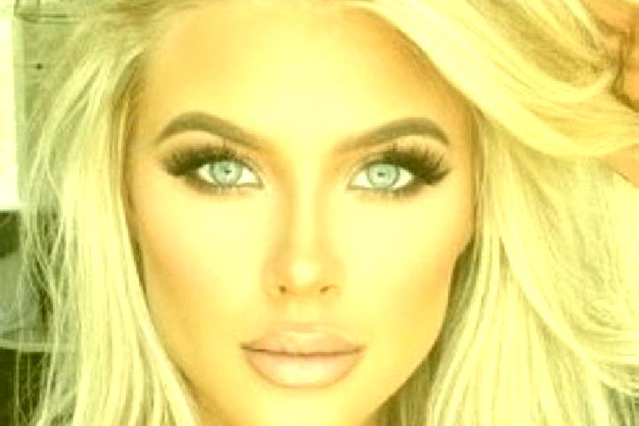 Ellie, 20, a platinum blonde amber-eyed middle eastern companion based in Yasky. Offering Erotic Massage, Massage, Striptease. Available for incall and outca...
