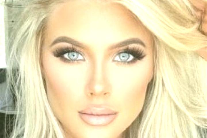 Ellie, 20, a platinum blonde grey-eyed latina companion based in Suwon. Offering Deep French Kissing, 69, Domination. Available for incall and outcall, day a...
