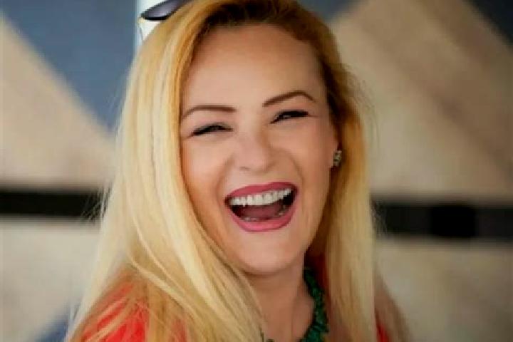 Ellie, 20 — Escort in Besiri, Turkey