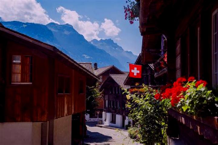 Ellie, 20 — Escort in Marthalen, Switzerland