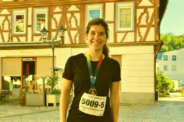 Ellie, 20 — Escort in Oberbachheim, Germany