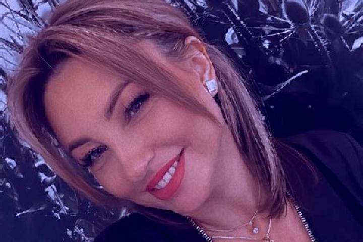 Ellie, 20 — Escort in Pidvolochysk, Ukraine