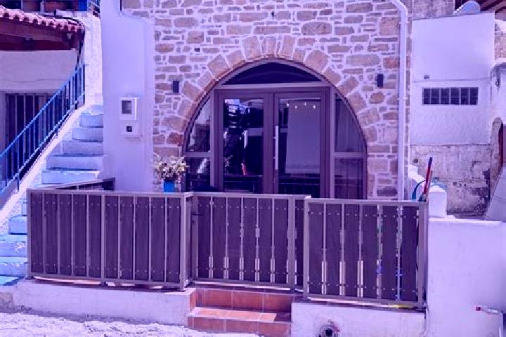 Ellie, 20 — Escort in Pitsidia, Greece