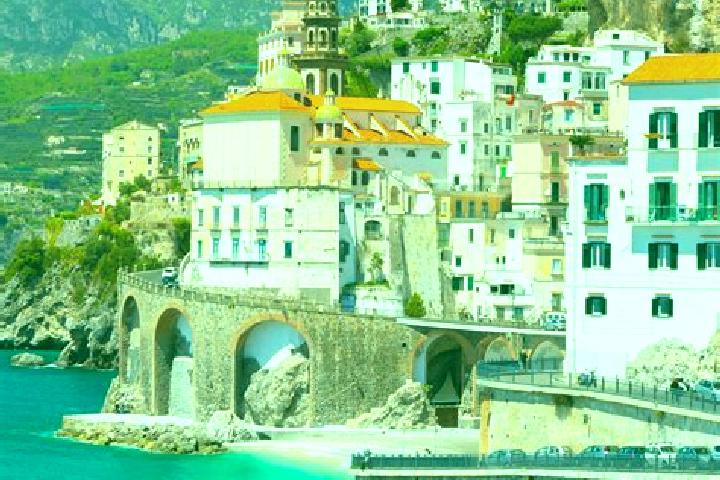 Ellie, 20 — Escort in Pula, Italy