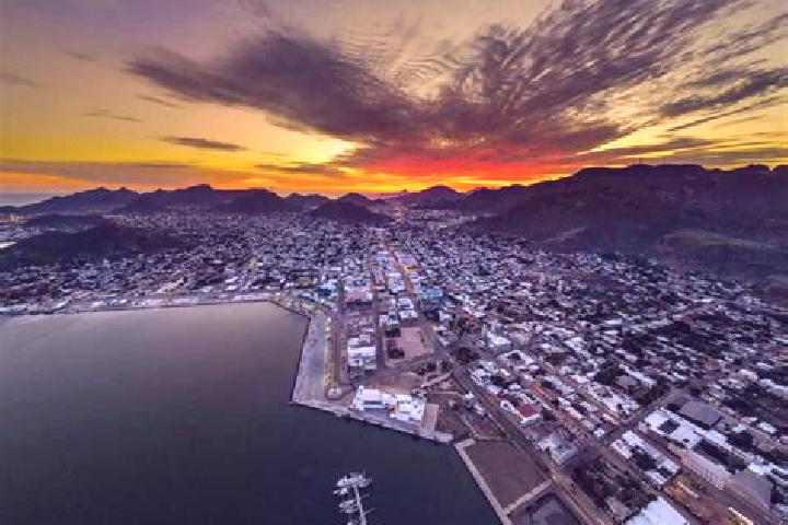 Ellie, 20 — Escort in San Jose de Guaymas, Mexico