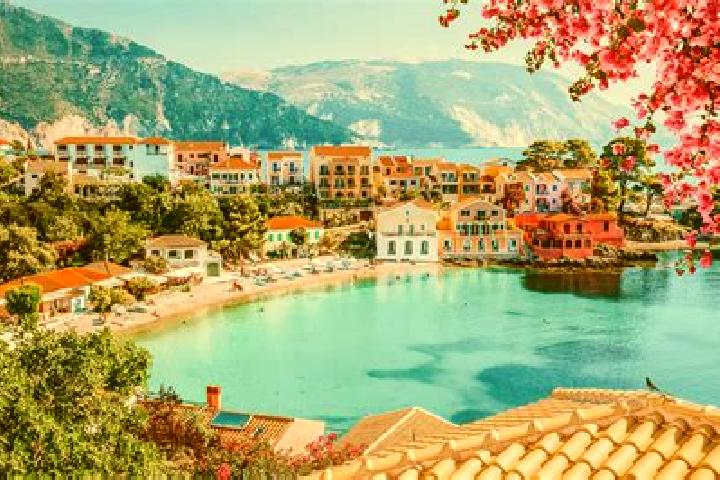 Ellie, 20 — Escort in Skourochori, Greece