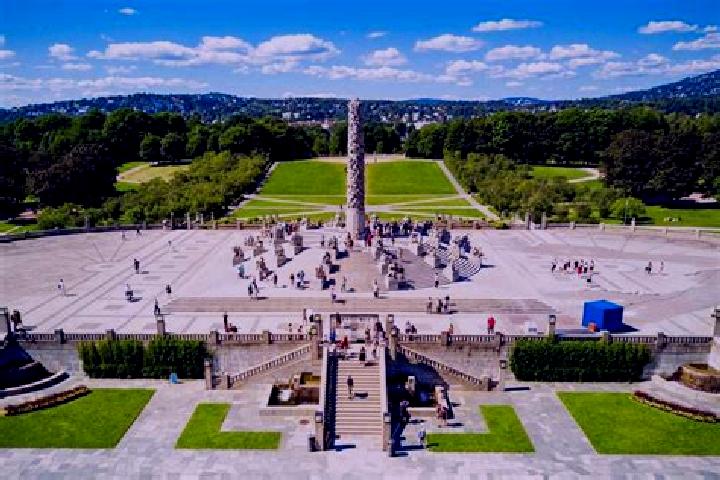 Ellie, 20 — Escort in Vigeland, Norway