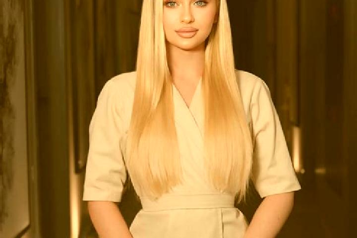 Ellie, 21, a blonde hazel-eyed caribbean companion based in Rarang Selatan. Offering Roleplay, Tantra, Erotic Massage, Fetish, Overnight. Available for incal...