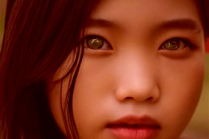 Ellie, 21, a brunette green-eyed asian companion based in Fengkou. Offering Duos, Prostate Massage, Domination. Available for incall and outcall, day and eve...