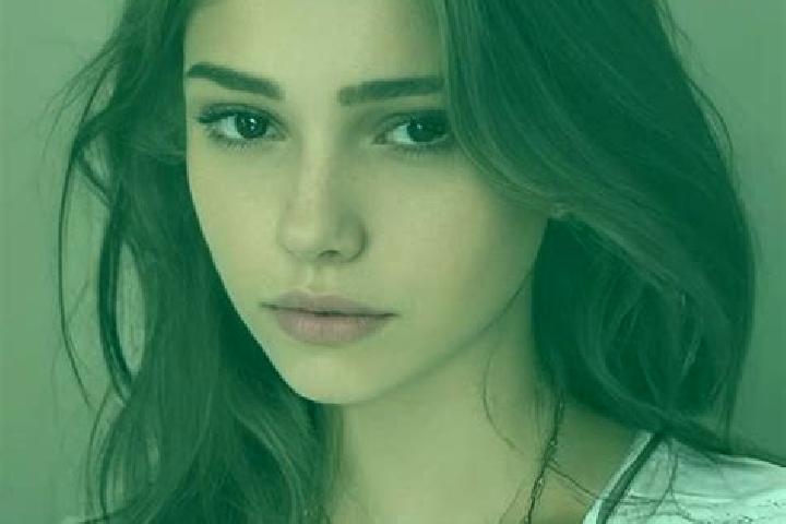 Ellie, 21, a chestnut grey-eyed slavic companion based in Busesa. Offering BDSM, Roleplay, Girlfriend Experience, CIM. Available for incall and outcall, day ...