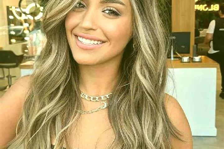 Ellie, 21, a dark blonde amber-eyed mixed companion based in Kaulon. Offering GFE, OWO, Couples, Prostate Massage, Party Girl. Available for incall and outca...