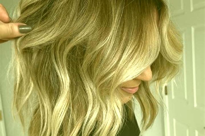 Ellie, 21, a dark blonde dark-eyed caribbean companion based in Akhurik. Offering Girlfriend Experience, Domination, Couples. Available for incall and outcal...