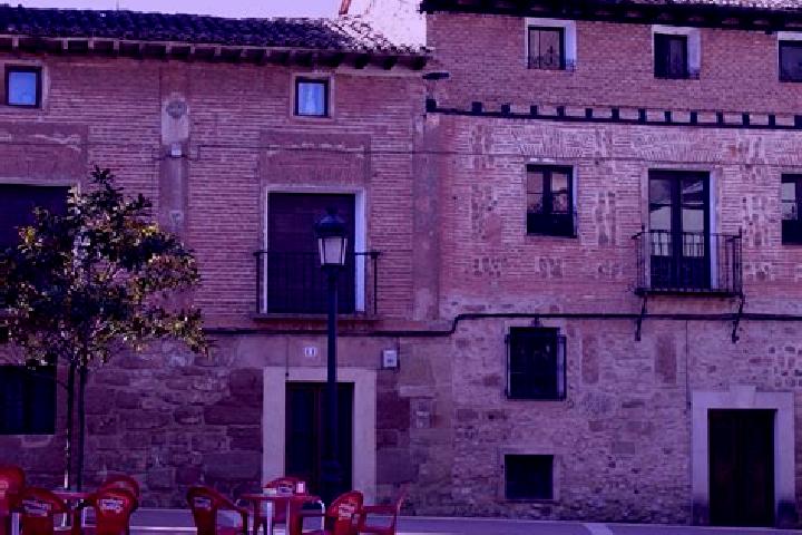 Ellie, 21 — Escort in Arenzana de Arriba, Spain