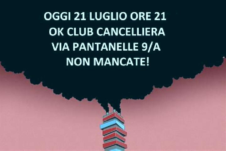 Ellie, 21 — Escort in Cancelliera-Massimetta-Pantanelle, Italy