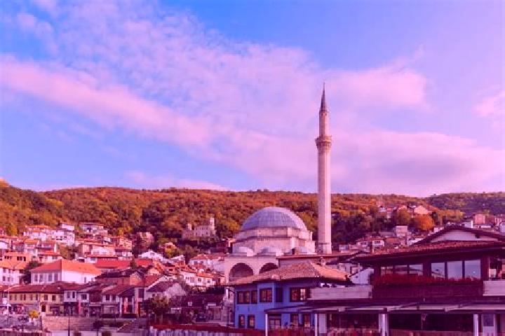 Ellie, 21 — Escort in Lloqan, Kosovo