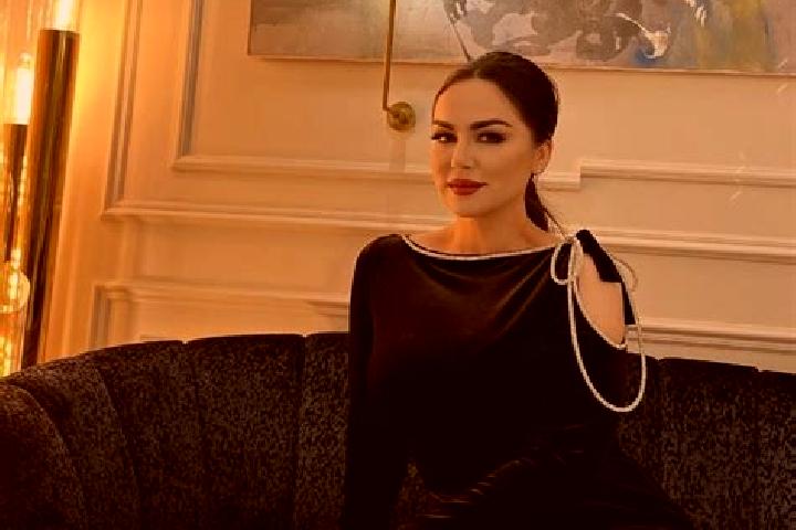 Ellie, 21 — Escort in Panj, Tajikistan